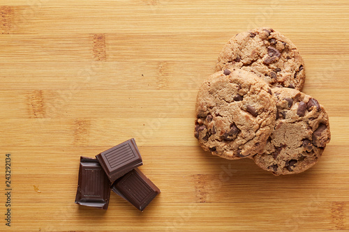 Biscotti con gocce di Cioccolato