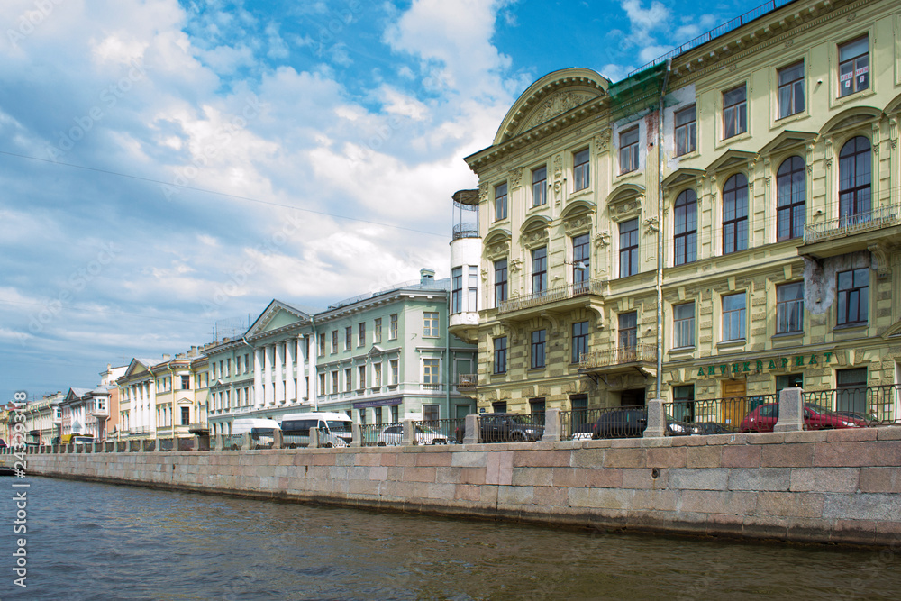 classical architecture of buildings of St. Petersburg classical architecture of buildings of St. Petersburg