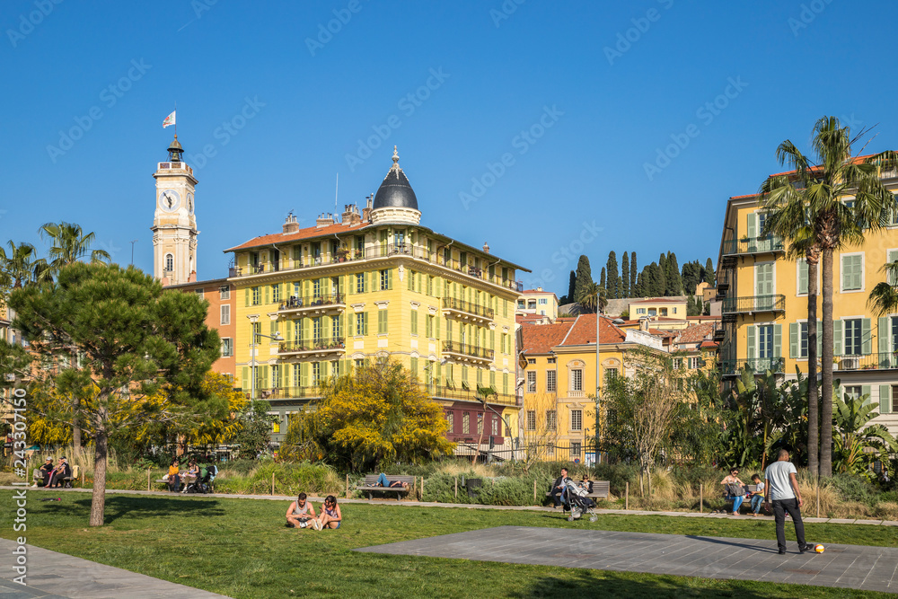  Nice,  la Promenade du Paillon 