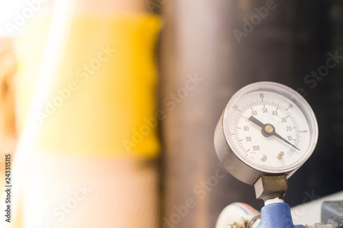 Pressurmanometer,pump,air,analytical,background,bottle,chemical,closeup,control,cylinder,danger,dangerous,decrease,energy,equipment,fluid,fuel,gauge,healthe gauge in a laboratory analytical equipment. photo