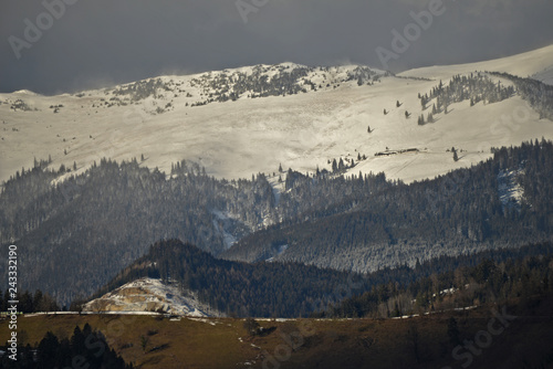 SCHNEESTURM IN DEN ALPEN . GLEINALPE photo