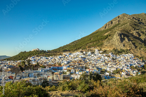 Panoramic view in Chefchaouen, Marocco © justinessy