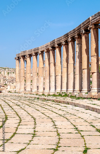 Roman archeological remains in Jerash in Jordan on a sunny day.