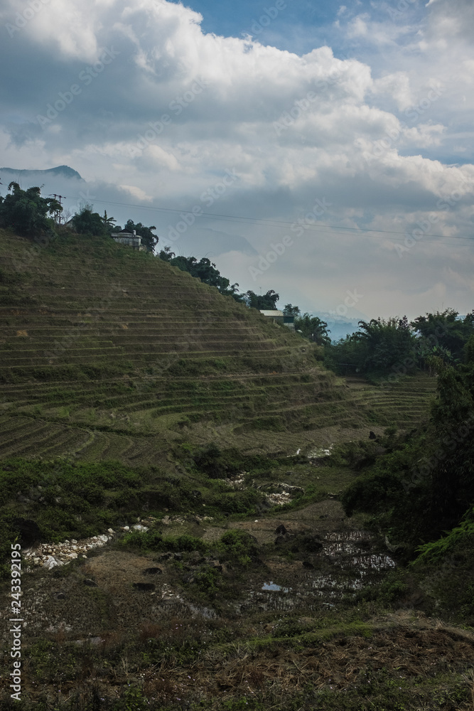 Fototapeta premium misty mountain village