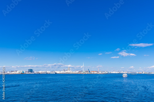 (神奈川県ｰ都市風景)横浜大桟橋から望む風景９ © moarave