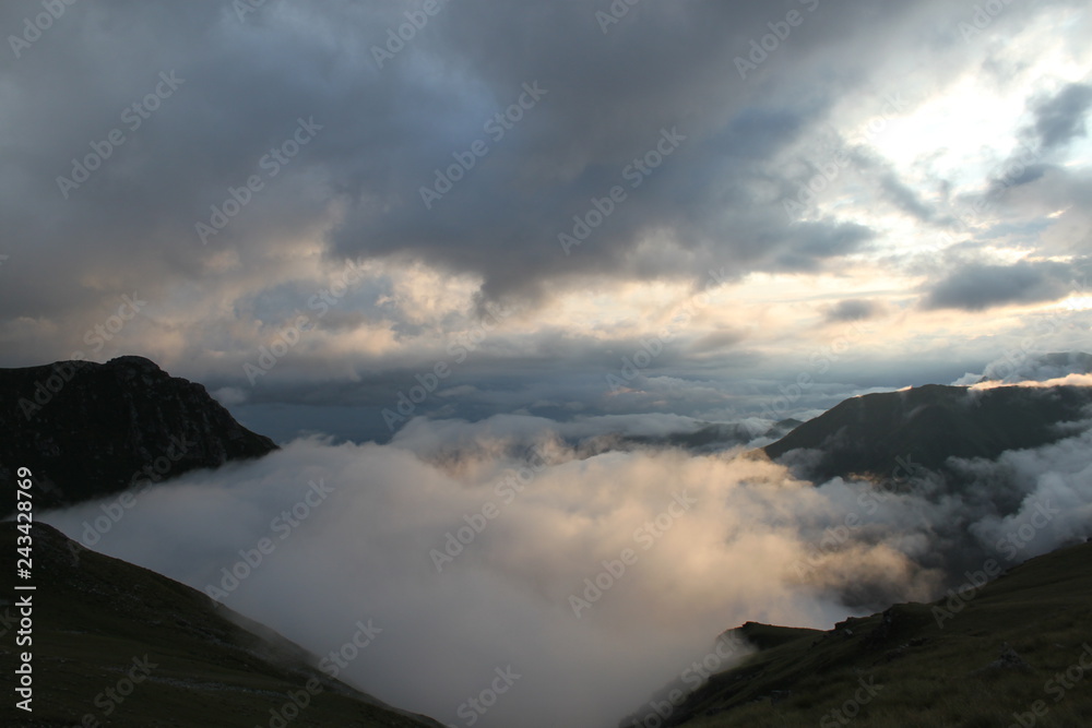 Wolken im Kaukasus