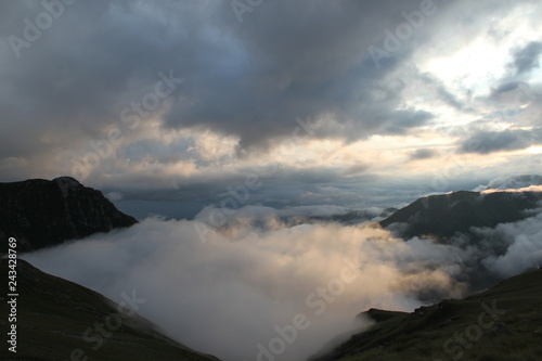 Wolken im Kaukasus