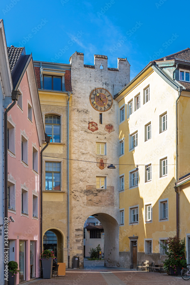 Ursulinentor in der Altstadt von Bruneck, Südtirol