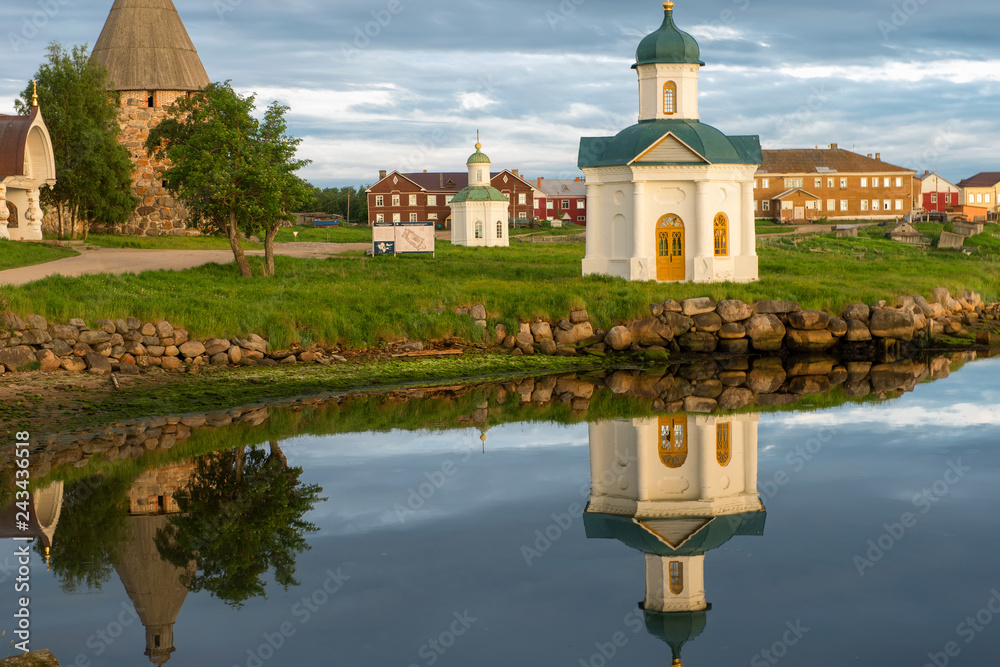 Φωτογραφία Stone quays and harbors of the Harbor of Well-being of the Transfiguration of the Solovetsky Monastery