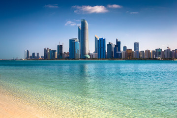 Fotobehang Abu Dhabi Skyline van Abu Dhabi metropool  © Sergey Kelin