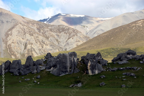 montains in new zealand photo