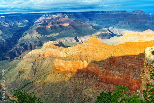 Amazing natural geological formation - Grand Canyon in Arizona, Southern Rim. © BRIAN_KINNEY