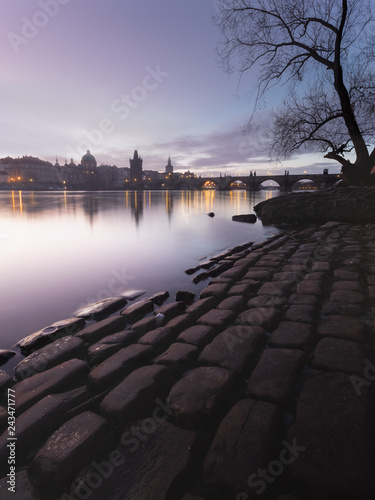 Bild auf Leinwand Vltava sunrise next to the Charles Bridge Prague
