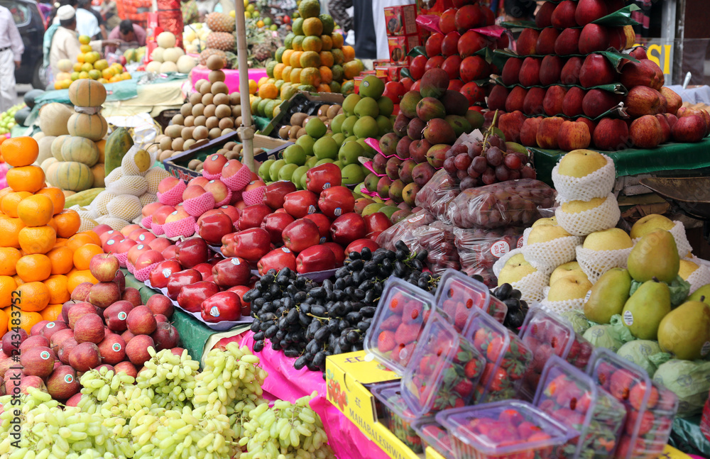 Kolkata fruit market