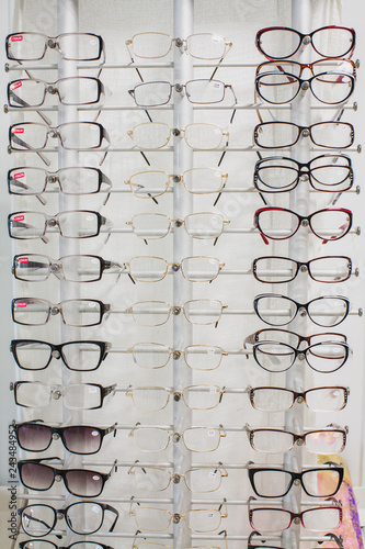Photos a diopter eyeglasses showcase in a shop