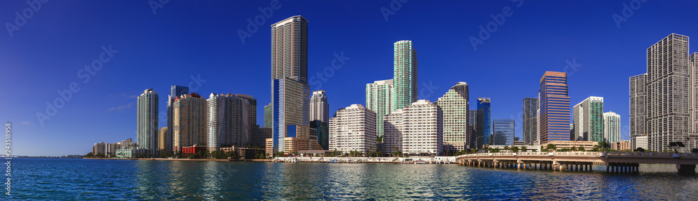 Obraz premium Miami Brickel skyline , Panoramic view, Miami Florida skyscrapers