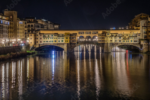 Firenze, Ponte Vecchio © scabrn
