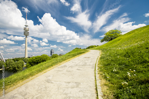 Weg im Olympiapark