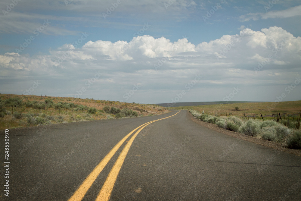 Fototapeta premium Road to Nowhere