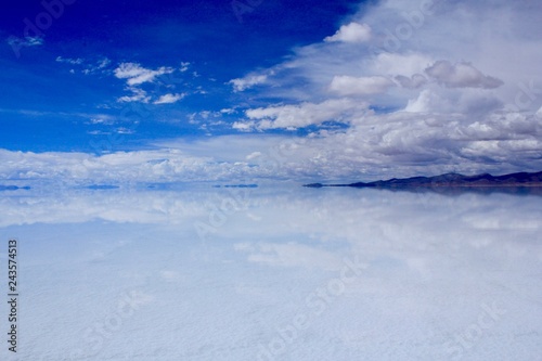 Uyuni Salt Flat(Salar de Uyuni) © asanojunki0110