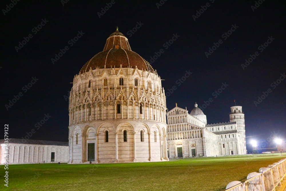 Pisa Night moments 