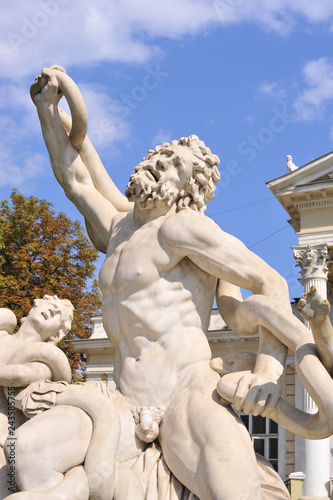 Elements of Laocoon sculpture in ancient mythology. Story. Art