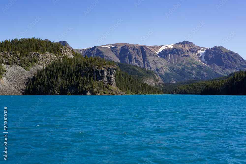 Atlin Lake in Kanada