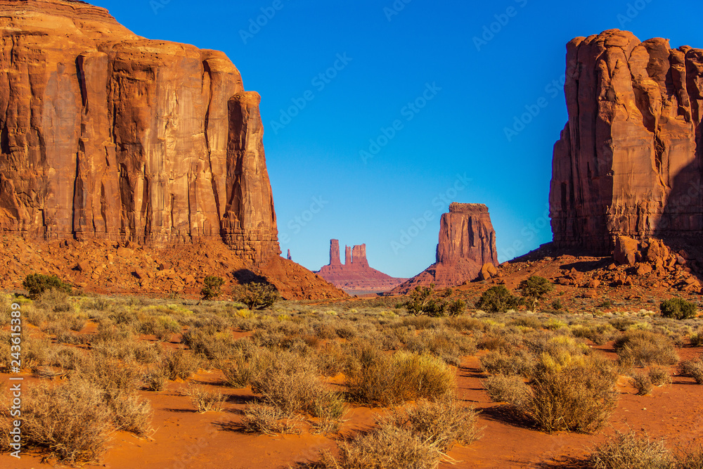 Fototapeta premium monument valley of fire