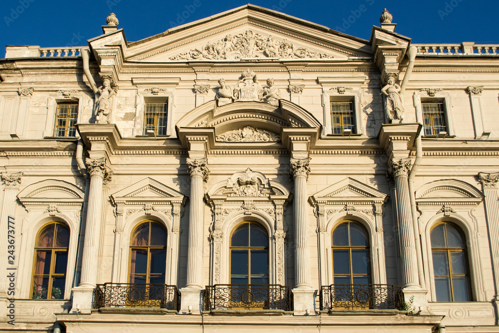 building of classical architecture in St. Petersburg