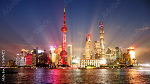 Long October vacation day of the long holidays in Shanghai on October, the streets of Shanghai, China