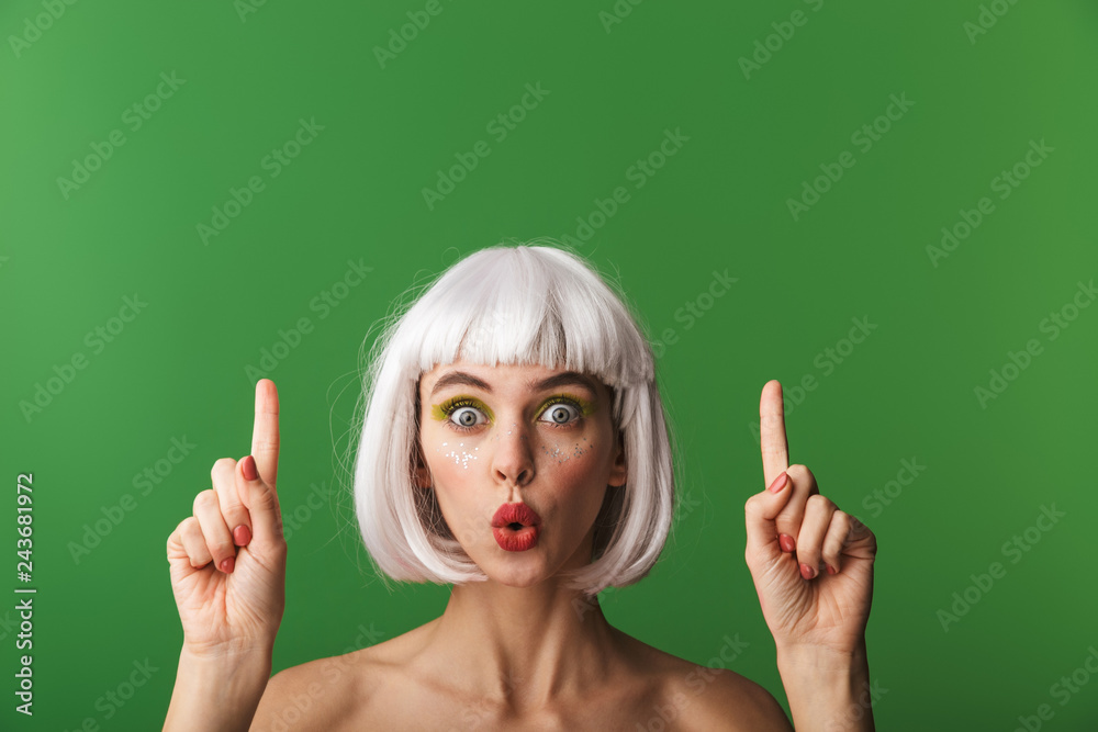 Obraz premium Attractive young topless woman wearing short white hair