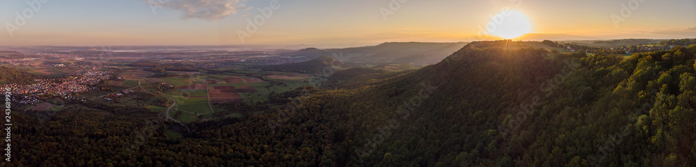 Sonnenaufgang - Luftbild - Panorama