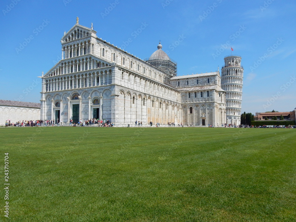 Pisa - piazza dei Miracoli
