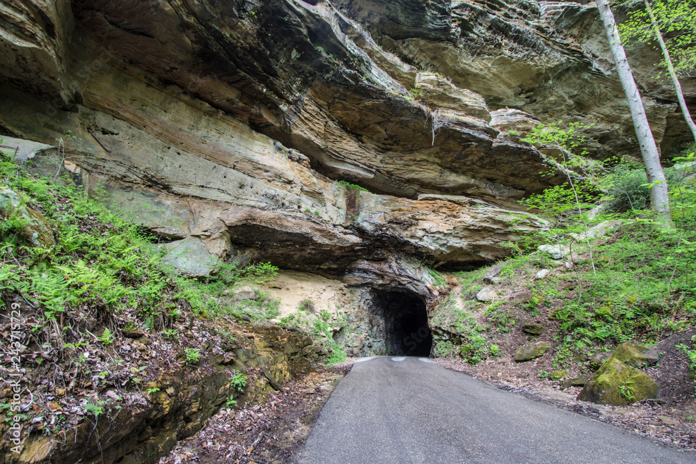 The Haunted Nada Tunnel Of Kentucky. The infamous road is a one lane 900 foot tunnel on a two