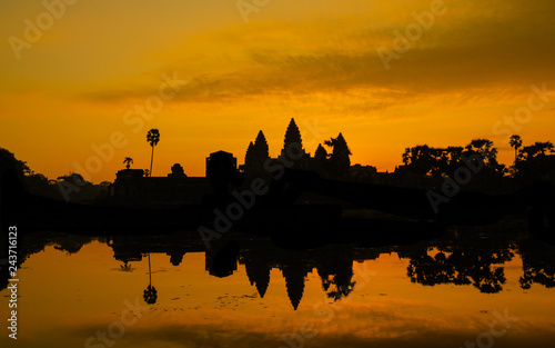Angkor Wat surise