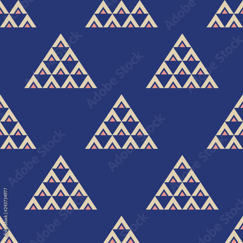 Pattern_1030_fabric_geometric