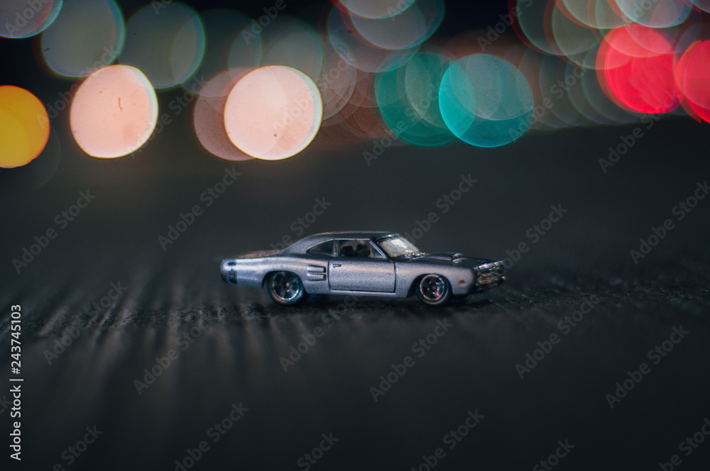 Fototapeta premium auto de jueguete 