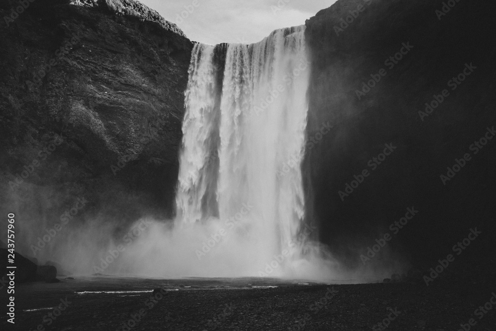 Wasserfall Iceland, Island Skogafoss Schwarz Weiß