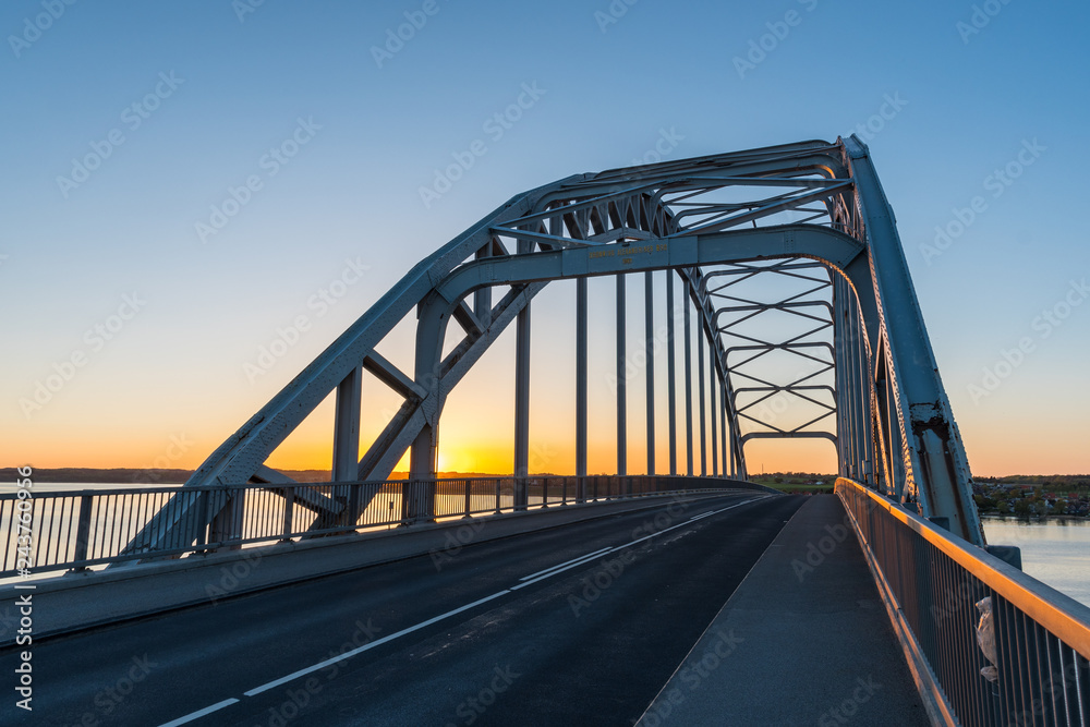 Obraz premium Most Królowej Aleksandryjczyków w Danii