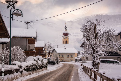 Kaltenbach in Tirol verschneit