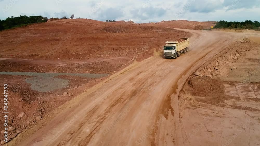Industrial Truc.Loading sand excavating in heavy trucks. 