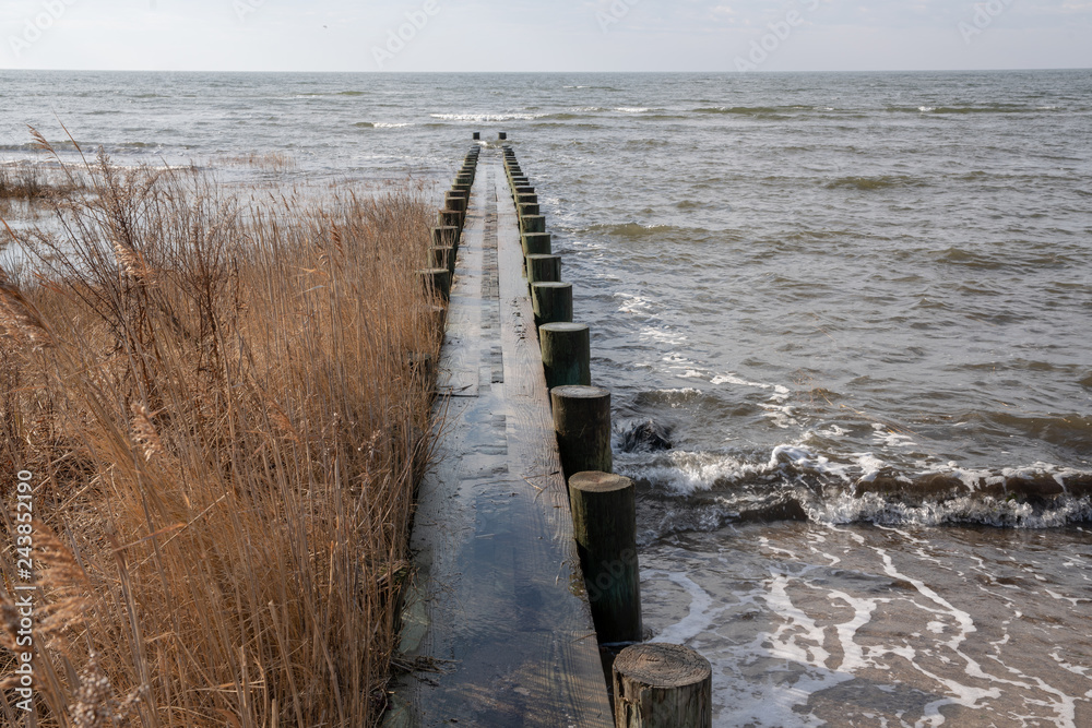 Fototapeta premium Long Island Sound in Winter