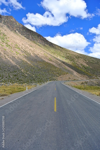 Landschaft in Peru, Nähe Arequipa, Colca-Tal © Daniela