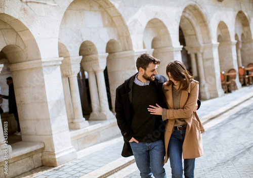 Photography Loving couple walking in Budapest, Hungary