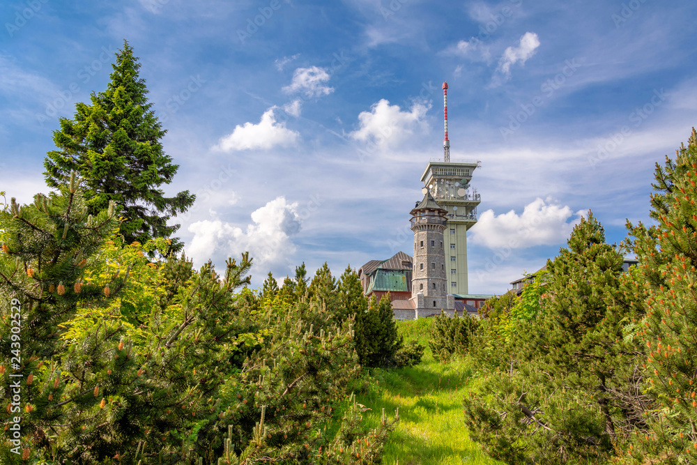 Aussichts- und  Fernsehturm am Keilberg - Klínovec im Erzgebirge