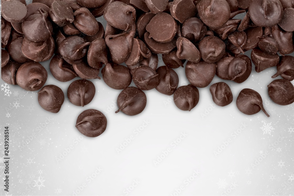Dark and white chocolate candies / pralines / truffles, assorted