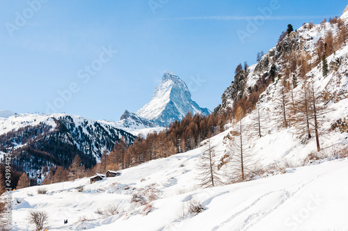 Zermatt, Matterhorn, Furi, Zmutt, Zmuttbach, Wallis, Alpen, Walliser Berge, Winter, Wintersport, Winterwanderung, Schweiz photo