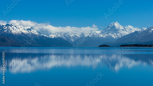 At the head of Lake Pukaki, Mt. Cook / Aoraki is New Zealand’s tallest mountain. Located in the center of the South Island in Canterbury. This is panoramic view from Lake Pukaki and Southern Alps. © LeandroMiguel