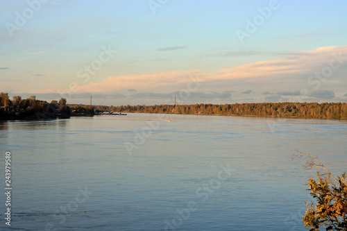 Sunset on the river Neva outside St.Petersburg © hlam70