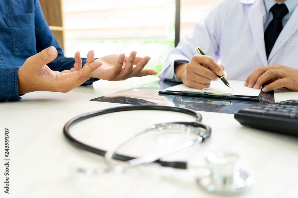 Fototapeta premium professional brain doctor give a counselor to the patient